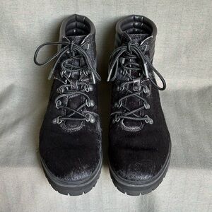 Timberland Black Lace Up Women's Boots